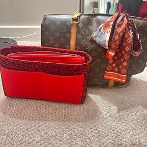 Louis Vuitton Monogram canvas Babylone with free insert organizer & Ribbon 🎀